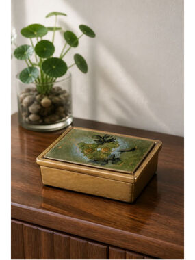 Sascha Brastoff Enamel Lidded Trinket Box Vintage